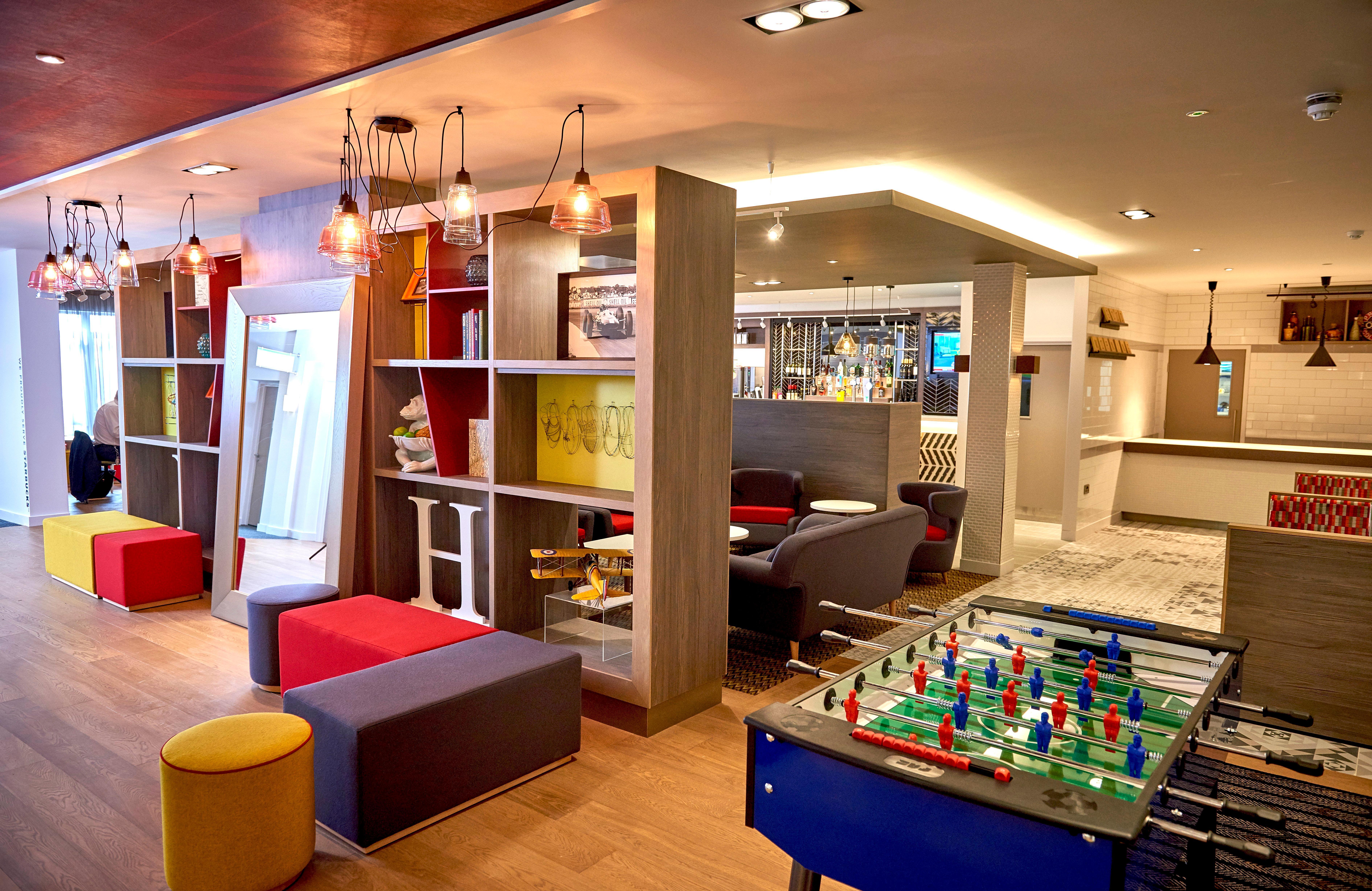 Holiday Inn Northampton West M1 Junc 16, An Ihg Hotel Flore Ngoại thất bức ảnh